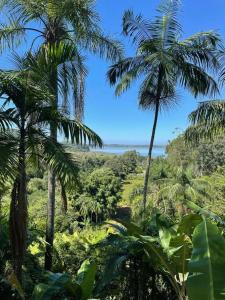 Refúgio Romântico com Jacuzzi na Natureza a 10 min da Praia