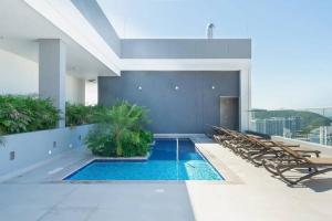 Lujoso apartamento Rodadero sur con vista al mar