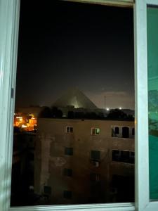 Pyramids view apartments