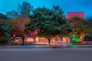 ARYAAS REGENT - Muttam