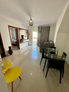 Casa em Village 1, orla da praia