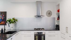 Villa 7 Thornton - St Crispins