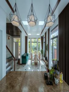 Chuỗi Villa 6 Ngủ FLC - Bể bơi - Gara ô tô - Hạ Long
