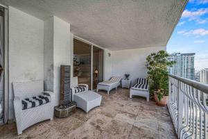 PH 41st Floor 3 BED • Brickell • Ocean View