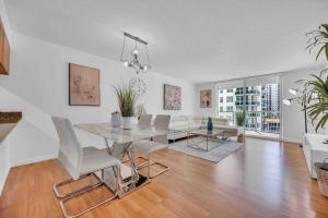 LUX 1 BDR 1 BTH • Brickell • Pool & Ocean Views