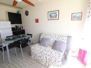 Studio avec Terrasse et Parking au Grau-du-Roi - FR-1-307-256