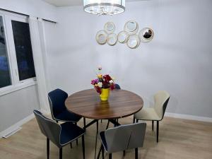 3 Bedroom Home away from Home