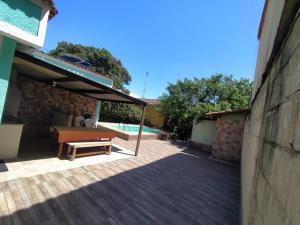 Casa espaçosa com Piscina e Churrasqueira em Penedo