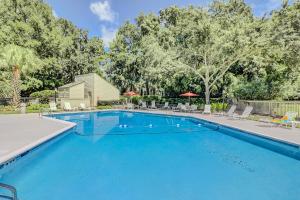 Lighthouse Tennis 2408