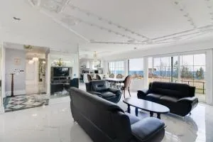 Lake View Paradise Cottage - Cobourg