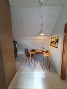 Zentrale Dachwohnung in SHA