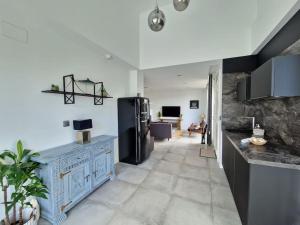 BEACH HOUSE with swimming pool