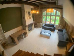 Chez Serge. Gîte 68 personnes. Piscine