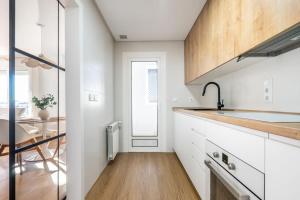 Stunning modern apartment at La Torre Golf Resort AO2831