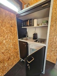 Studio indépendant avec terrasse