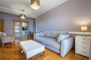 Lovely Studio with Panoramic City View