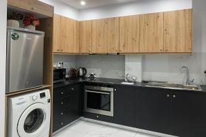 Luxury Elegance in City Center