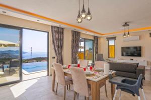 Villa Aydemir Kaş , 4 Kişilik ,Manzara Merkezi, Jakuzi ,Sinema