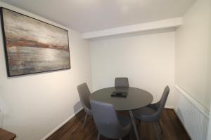 Central Modern House, Greenhithe