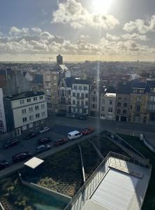 Huswell - Seaside Apartment with Shared Pool