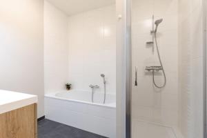 Huswell - Lovely apartment with terrace and sea view