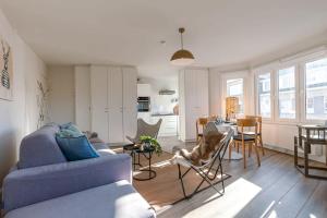 Huswell - Sunny bright apartment in the center of De Haan