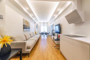 D9 center of Glyfada