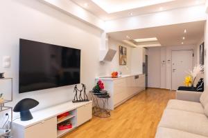 D9 center of Glyfada