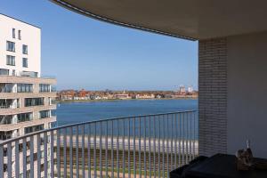 Huswell - Bright apartment with seaview