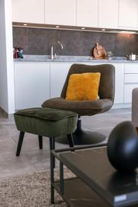 Huswell - Bright apartment with seaview