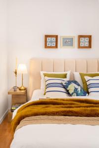 Modern & Stylish Hideaway Downtown near Acropolis & Metro