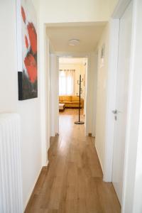 Stella’s Minimal Lodge