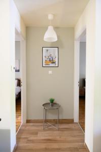 Stella’s Minimal Lodge