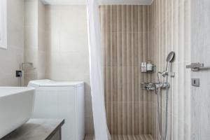 Romantic Love-Nest Studio Near Acropolis & Metro