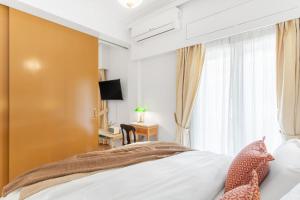 Chill Out In Retropolitan Hideaway at Alsos Park