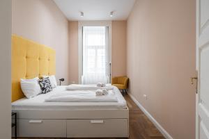 Ventura Ridge Apartment