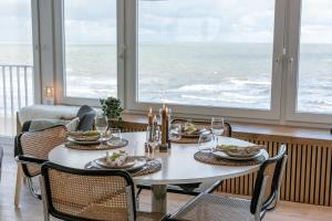 Casiola - Beautiful seaview apartment with private garage