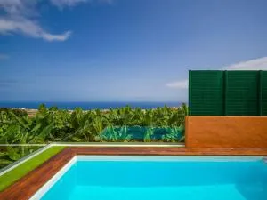 Sunset Banana Plantation House with sea views and private pool - Trasmontaña