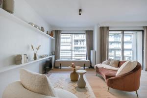 Huswell - High end apartment nearby the beach in Knokke with parking