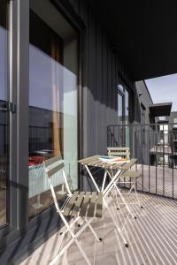 #stayhere - Brand New Colourful Studio close to Shopping Malls