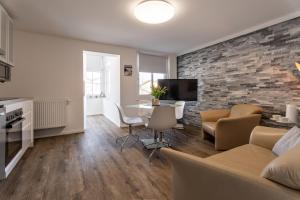 Villa Helga- Ferienwohnung Abendmond mit Terrasse und 2 Schlafzimmern