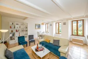 La Maison des Vacances - Maison avec grand jardin - Treguidel