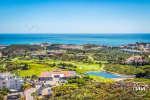 ViVi Homes - The Heights Pool, Gym, Sauna, Terrace & Sea View