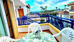 Apartamento dos dormitorios Veramar 5 1ª línea de playa con vistas al mar