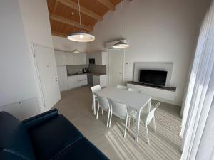 Woody Green Penthouse Sea View - Agenzia Cocal