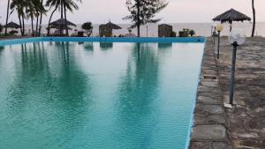 Zuri Luxe 3BR Penthouse- Silversands Beach Malindi
