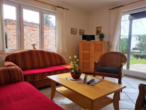 Urlaub im Ostseebad Grömitz - Haus Neuborn - strandnah und ruhig gelegen Whg EG