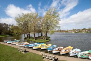 Boat Shelter Cottage