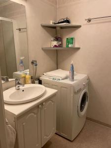 By the sea. HybelRoom in South of Troms Central