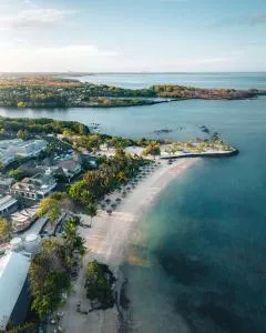 Radisson Blu Azuri Resort & Spa - Belle Mare